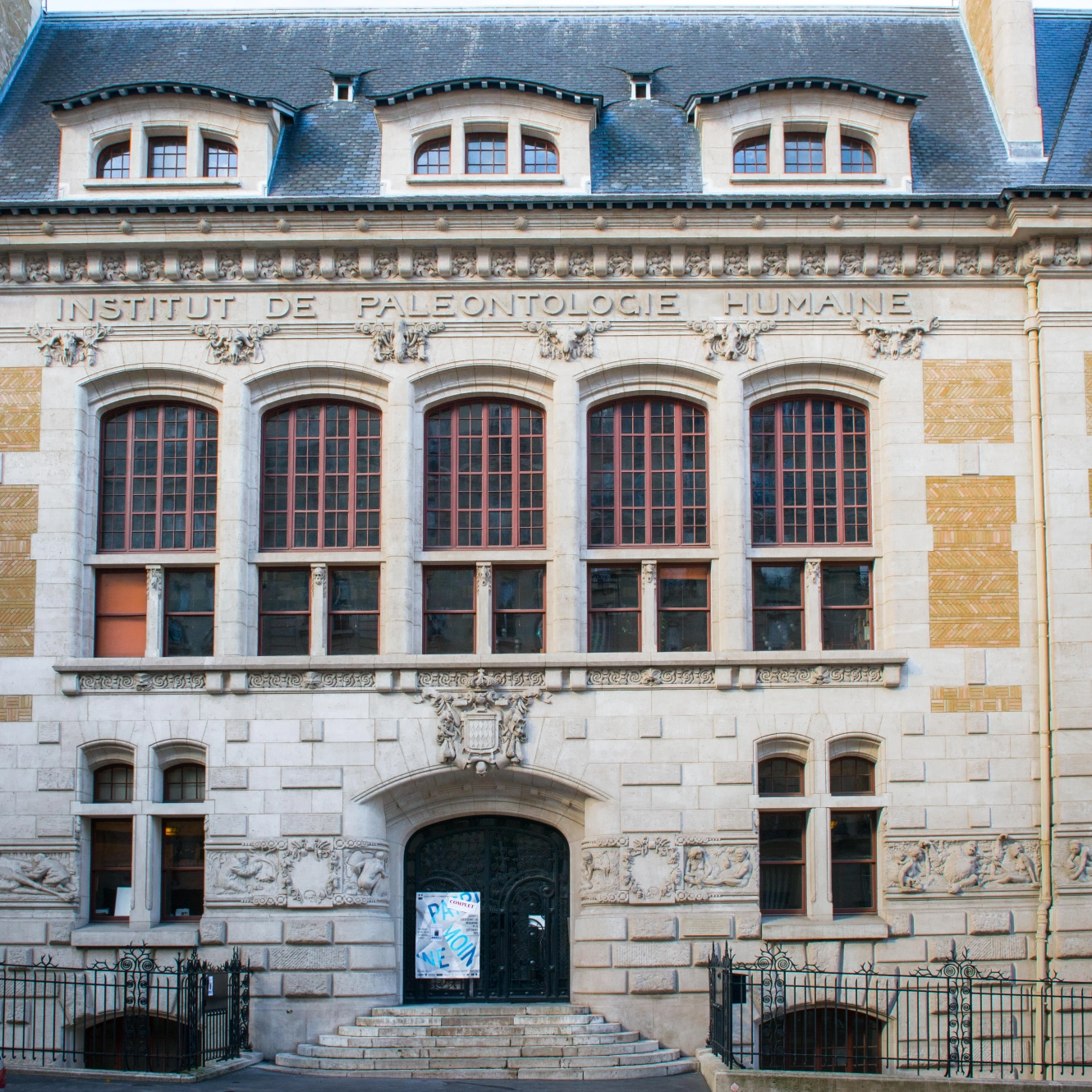 IPH - fronton