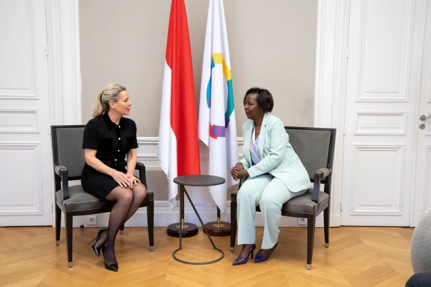 Présentation des Lettres de créance de S.E. Mme Valérie BRUELL-MELCHIOR à S.E. Mme Louise MUSHIKIWABO, Secrétaire générale de l'OIF